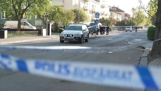 Tre personer i åldern 15-20 år är döda efter skjutningen i Uppsala den 29 april. Foto: Faksimil Svt Polisavspärrning i Uppsala